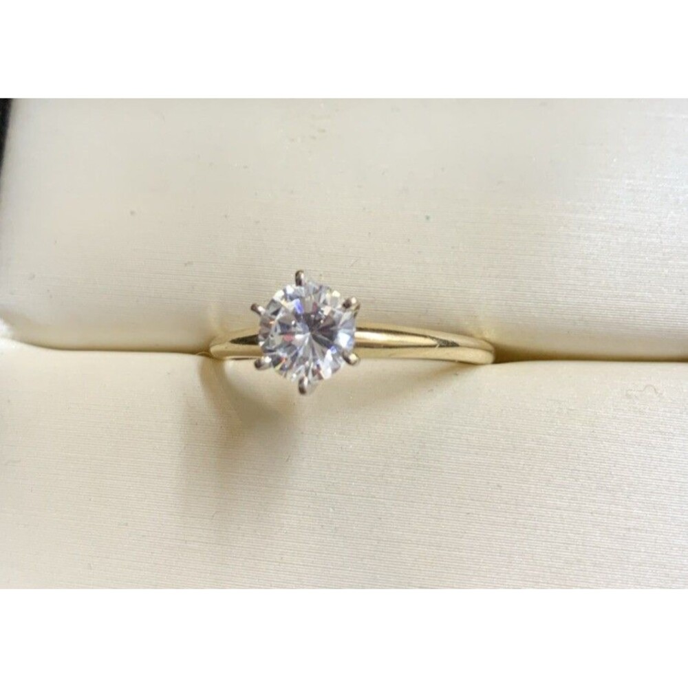 Vintage 14K Gold Solitaire 1 Carat Brilliant CZ 6 Prong Engagement Vacation Sz 7